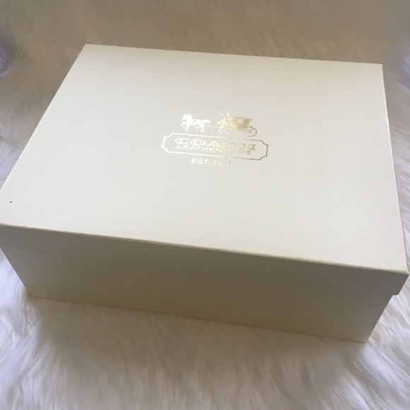 Coach leather heels size 8 M - Picture 7 of 8